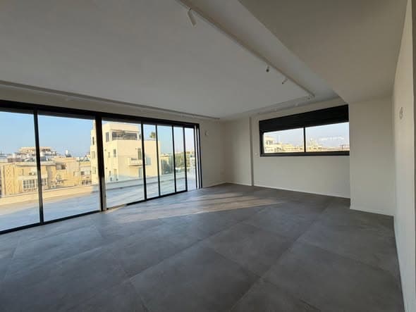 5 room rental in Old North