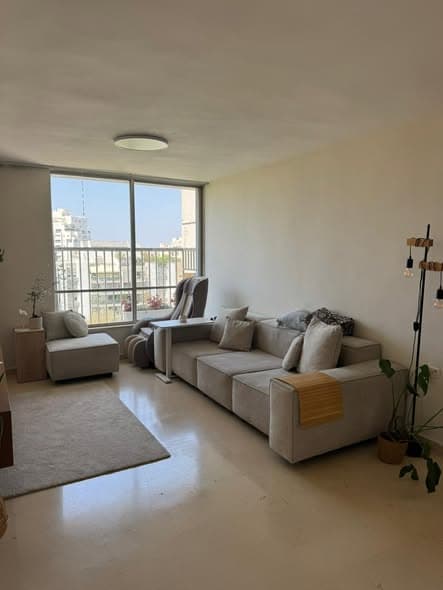3 room rental in Ramat Aviv