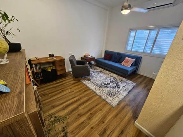 1 room rental in Jaffa