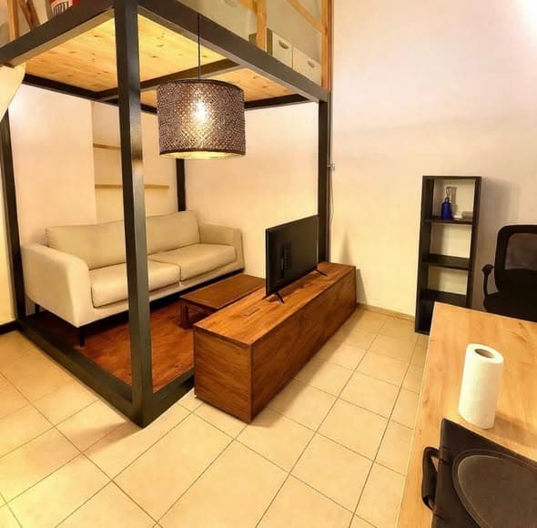 1 room rental in Kerem HaTeimanim