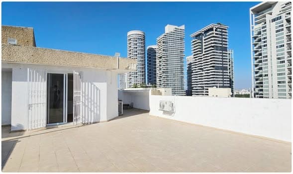 5 room rental in Old North