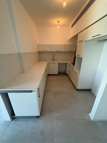 4 room rental in Old North