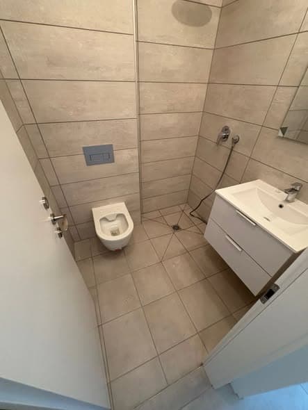 4 room rental in Old North