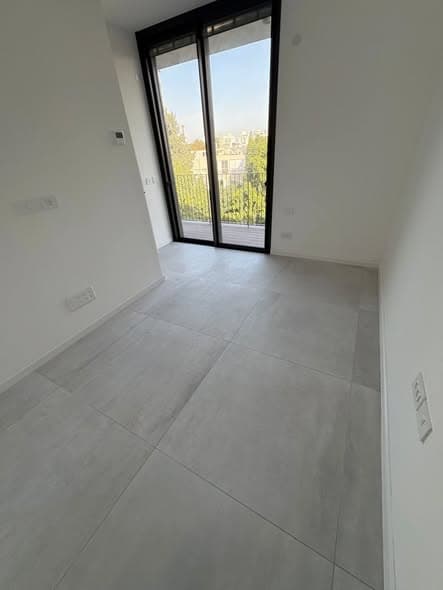 4 room rental in Old North