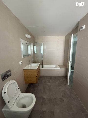 2 room rental in Jaffa