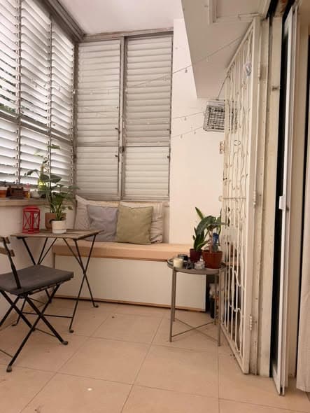 2 room rental in Old North
