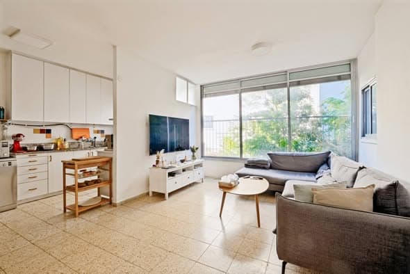2 room rental in Lev HaIr